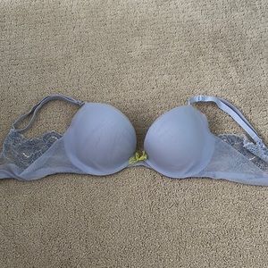 NWOT Victoria’s Secret Plunge Push-Up Lace Bra Blue